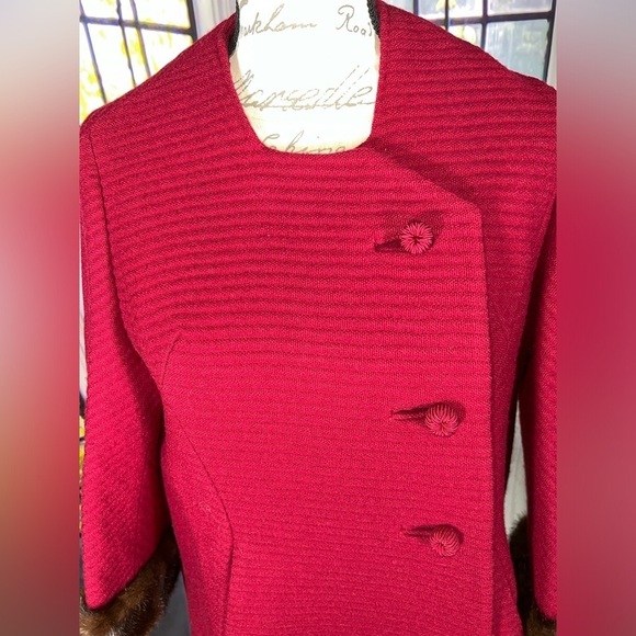 Vintage 50s Boucle Princess style coat mink fur cuffs - Picture 5 of 7